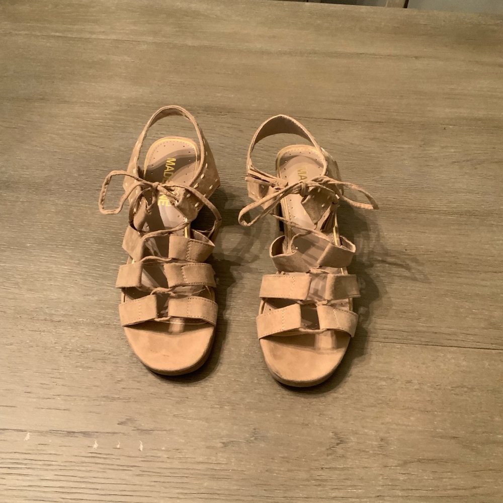 Madeline sandal